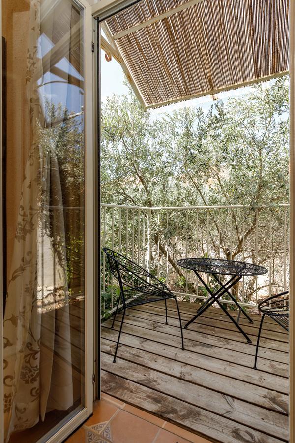 Smadar Inn Zikhron Ya'akov Exteriör bild